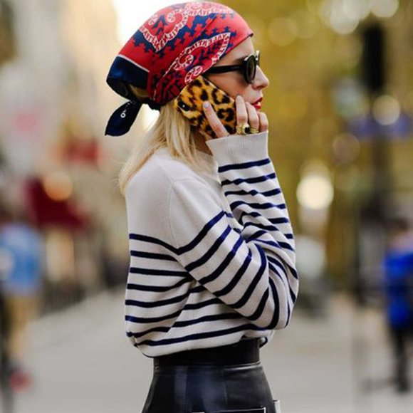 The Art of the Scarf - A Little Inspiration for Wearing the Perfect Accessory - Picture 12 of 16